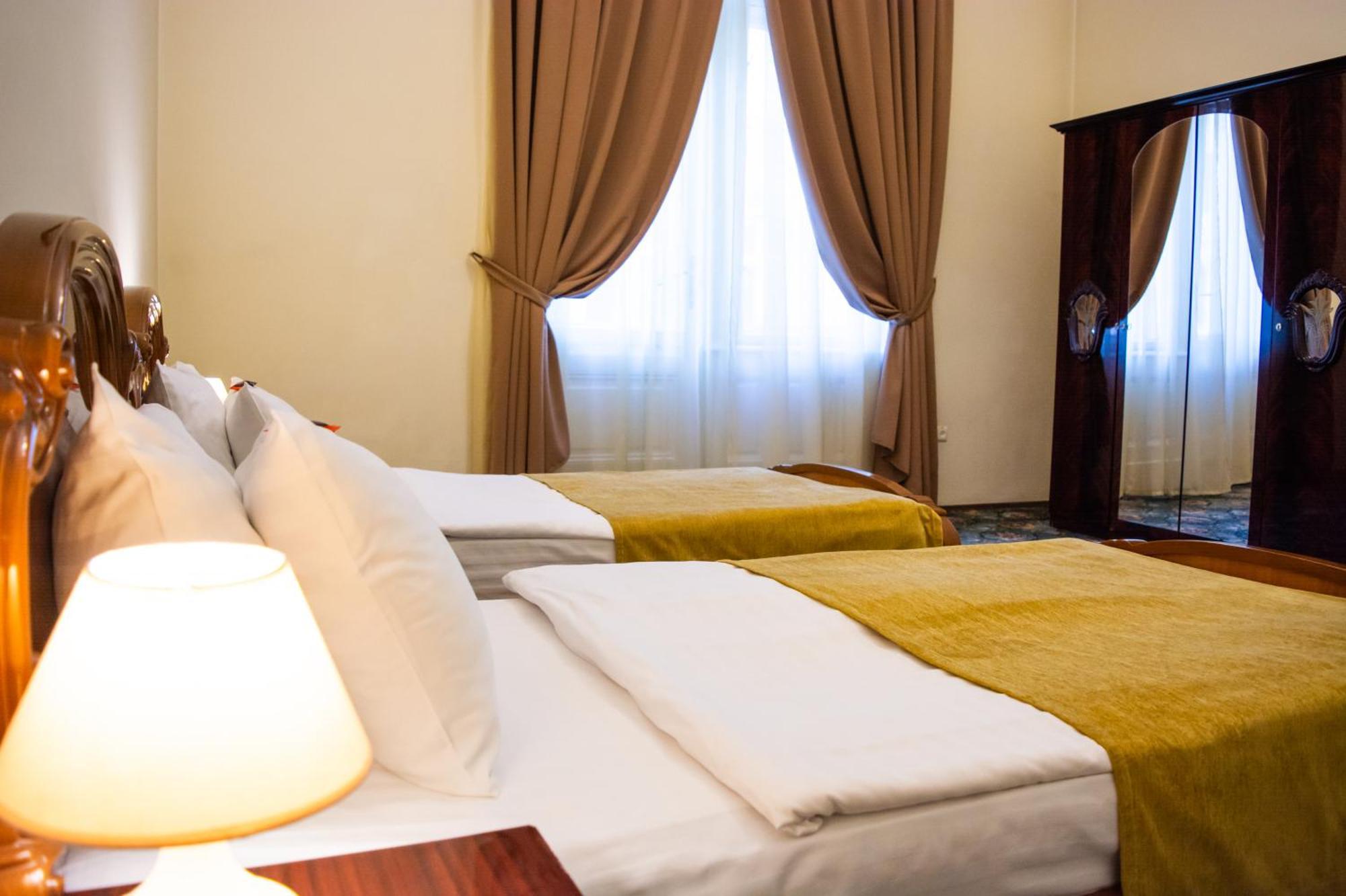 George Hotel Lviv Eksteriør bilde