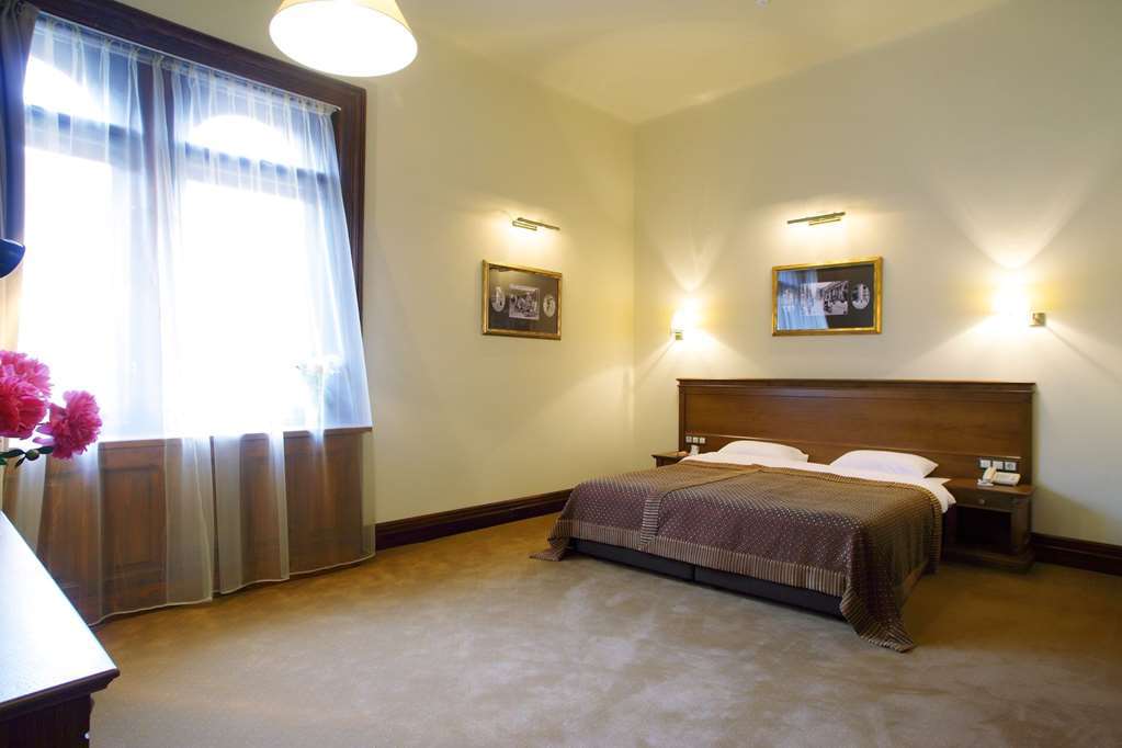 George Hotel Lviv Rom bilde