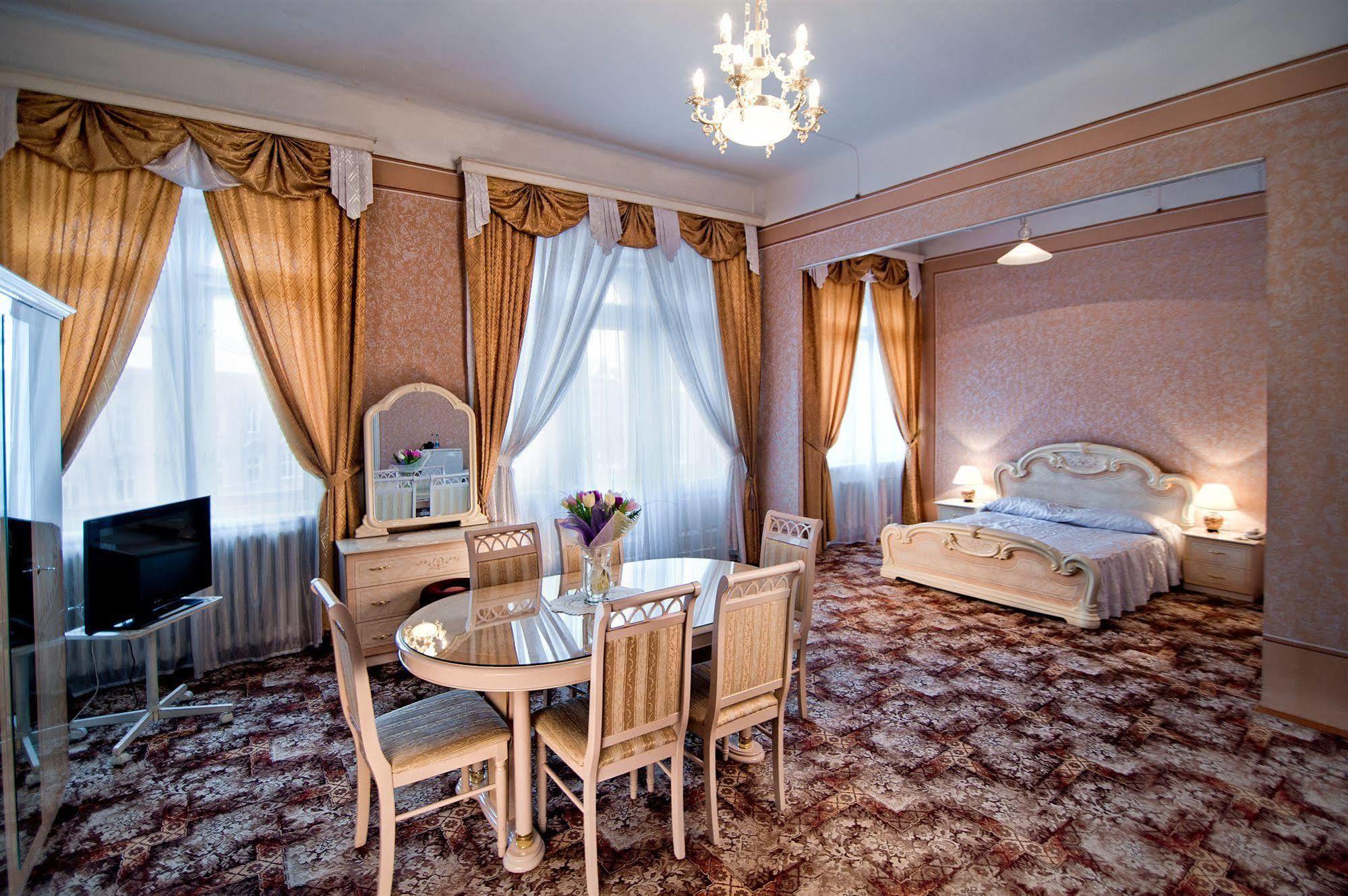 George Hotel Lviv Rom bilde